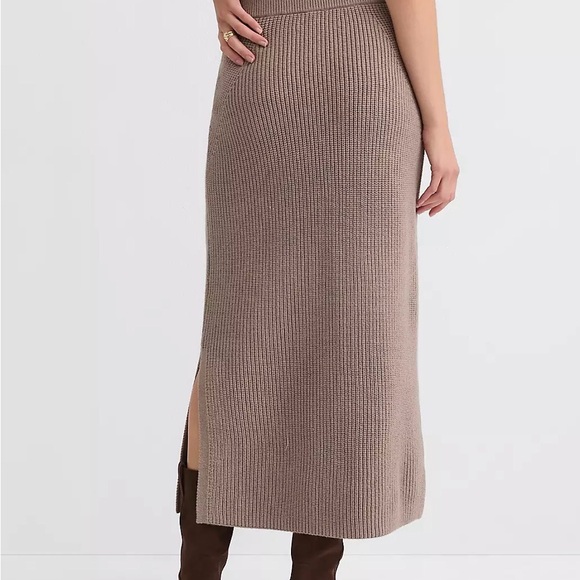 Loft Taupe Knit Midi Skirt, size M - Picture 2 of 2